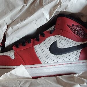 Jordan 1 Alpha